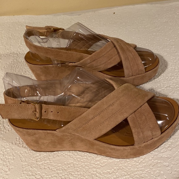 J Crew Marcie Tan Suede Criss Cross Wedge Sandals 8 Beautiful Shoes. - Picture 5 of 16